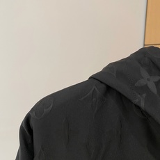 2025ss秋冬新款系列🆕驴家休闲连帽夹克外套🧥专柜同步发售 超高工艺的风衣外套 休闲时尚 精选进口高密 2025ss秋冬新款系列🆕驴家休闲连帽夹克外套🧥专柜同步发售 超高工艺的风衣外套 休闲时尚 精选进口高密