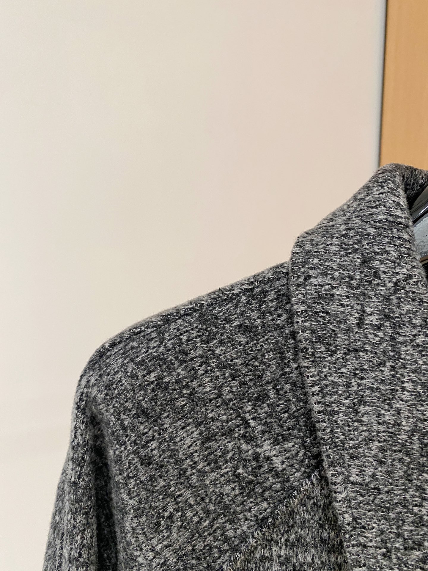 BC-Brunello Cucineli 🆕25FW秋冬新款老钱风羊毛夹克翻领外套，选用进口羊毛面料混纺