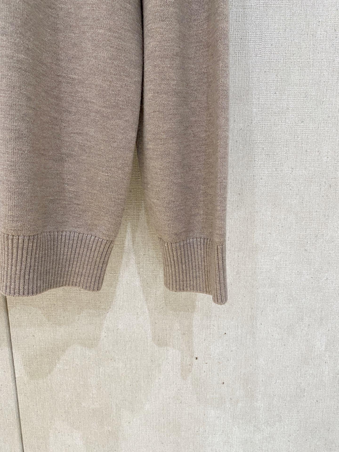 。顶级品质>专柜官网同步发售！辅料全部原版定制出品，贸易公司真品订单。高级定制进口面料，以天然植物纖維提