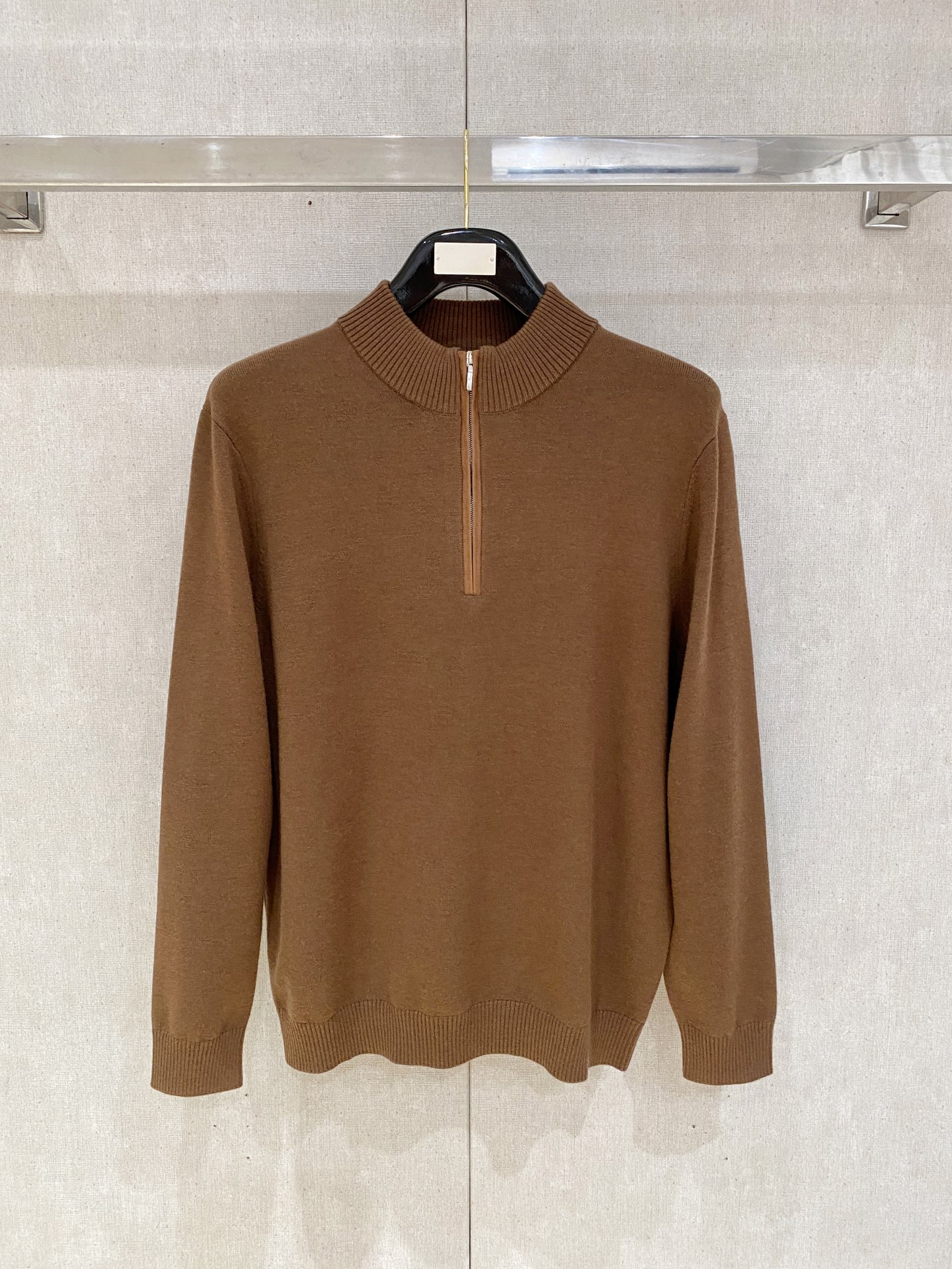 。顶级品质>专柜官网同步发售！辅料全部原版定制出品，贸易公司真品订单。高级定制进口面料，以天然植物纖維提