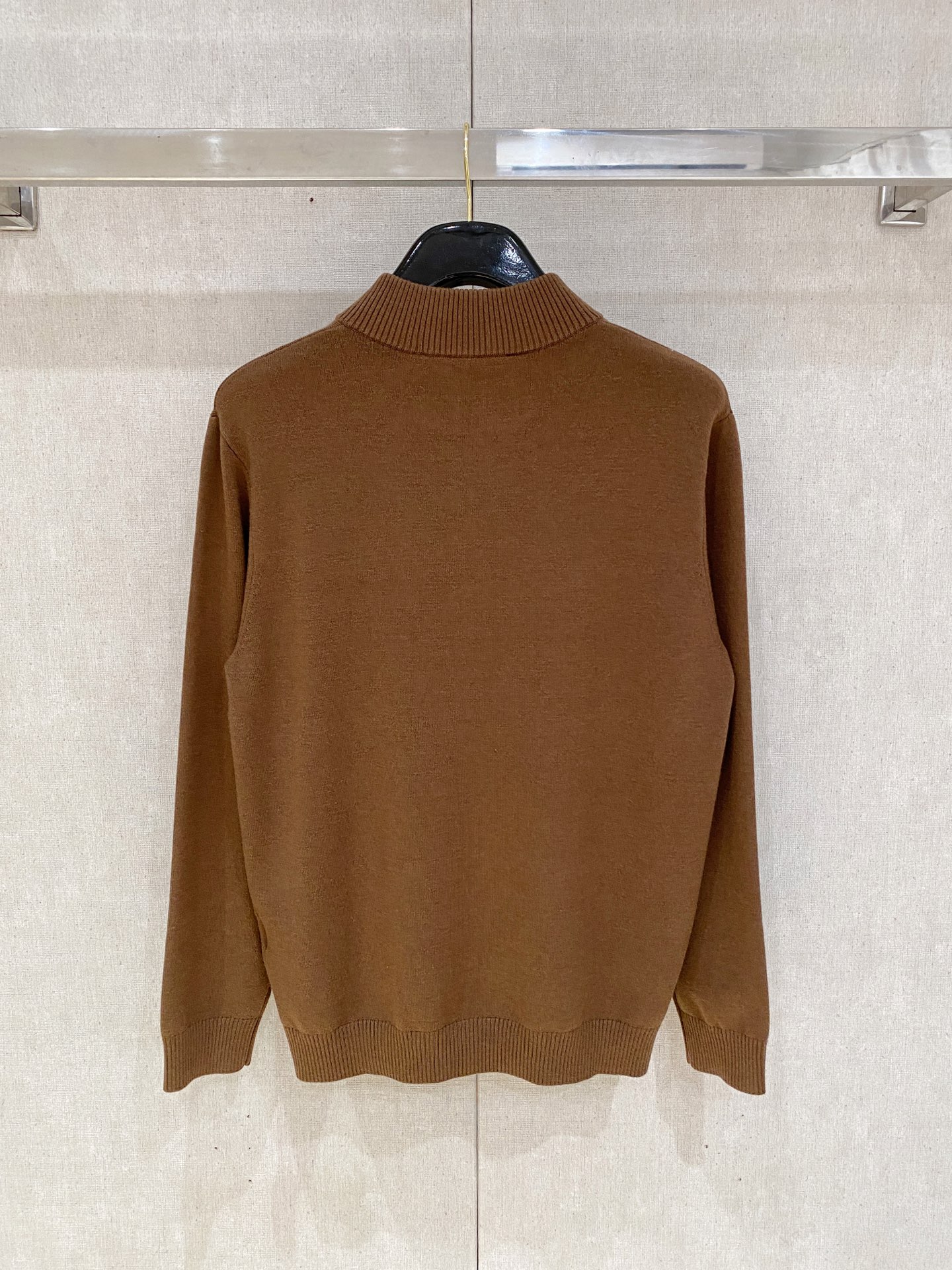 。顶级品质>专柜官网同步发售！辅料全部原版定制出品，贸易公司真品订单。高级定制进口面料，以天然植物纖維提