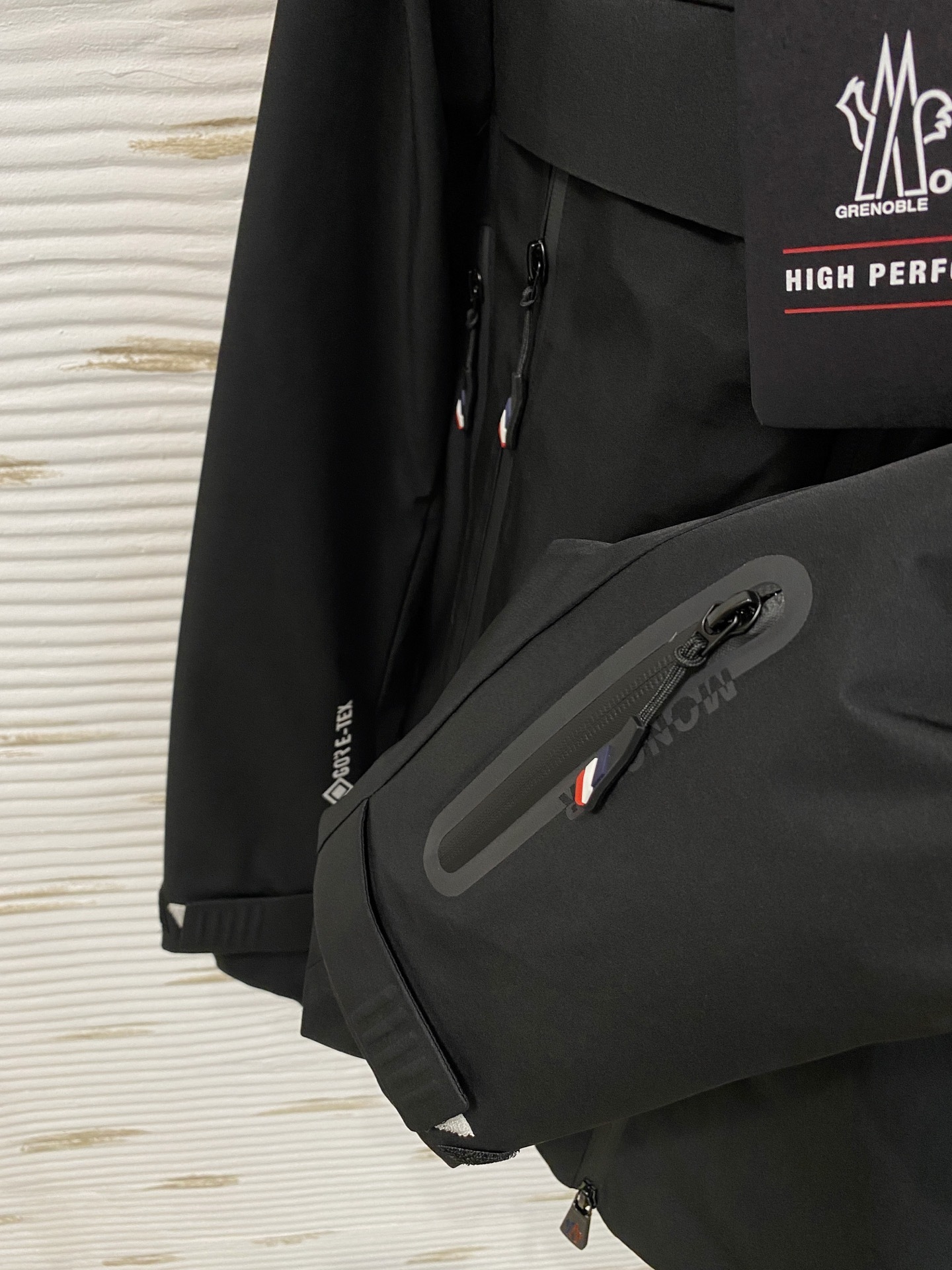 MON 2025秋冬🆕代工厂出口级别订单货品.品相完美.2024秋冬Mon*ler Grenble压胶滑