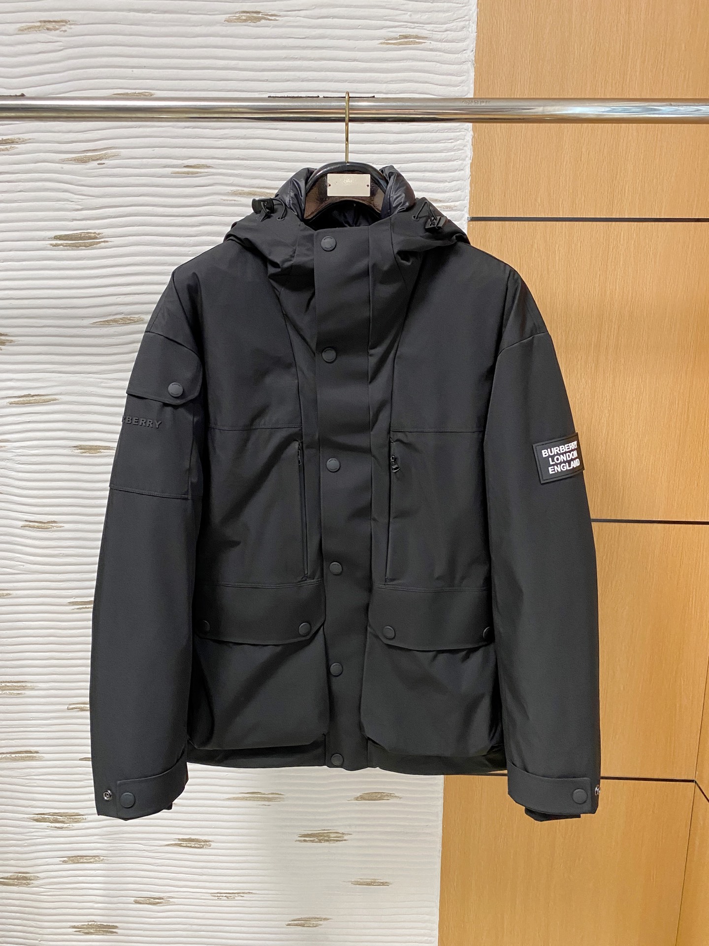 BBR 2025秋冬🆕代工厂出口级别订单货品.品相完美.2024秋冬Mon*ler Grenble压胶滑