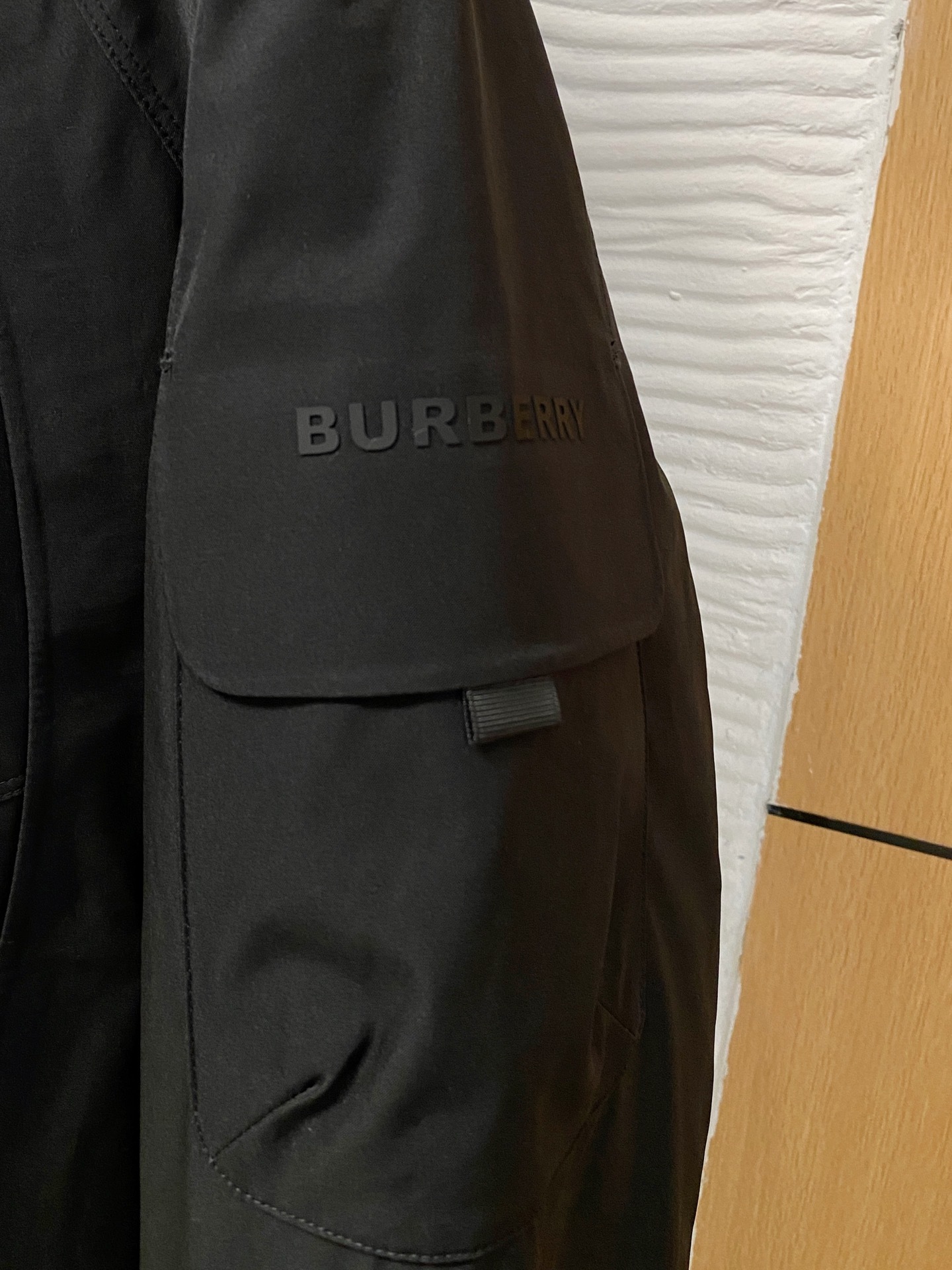 BBR 2025秋冬🆕代工厂出口级别订单货品.品相完美.2024秋冬Mon*ler Grenble压胶滑