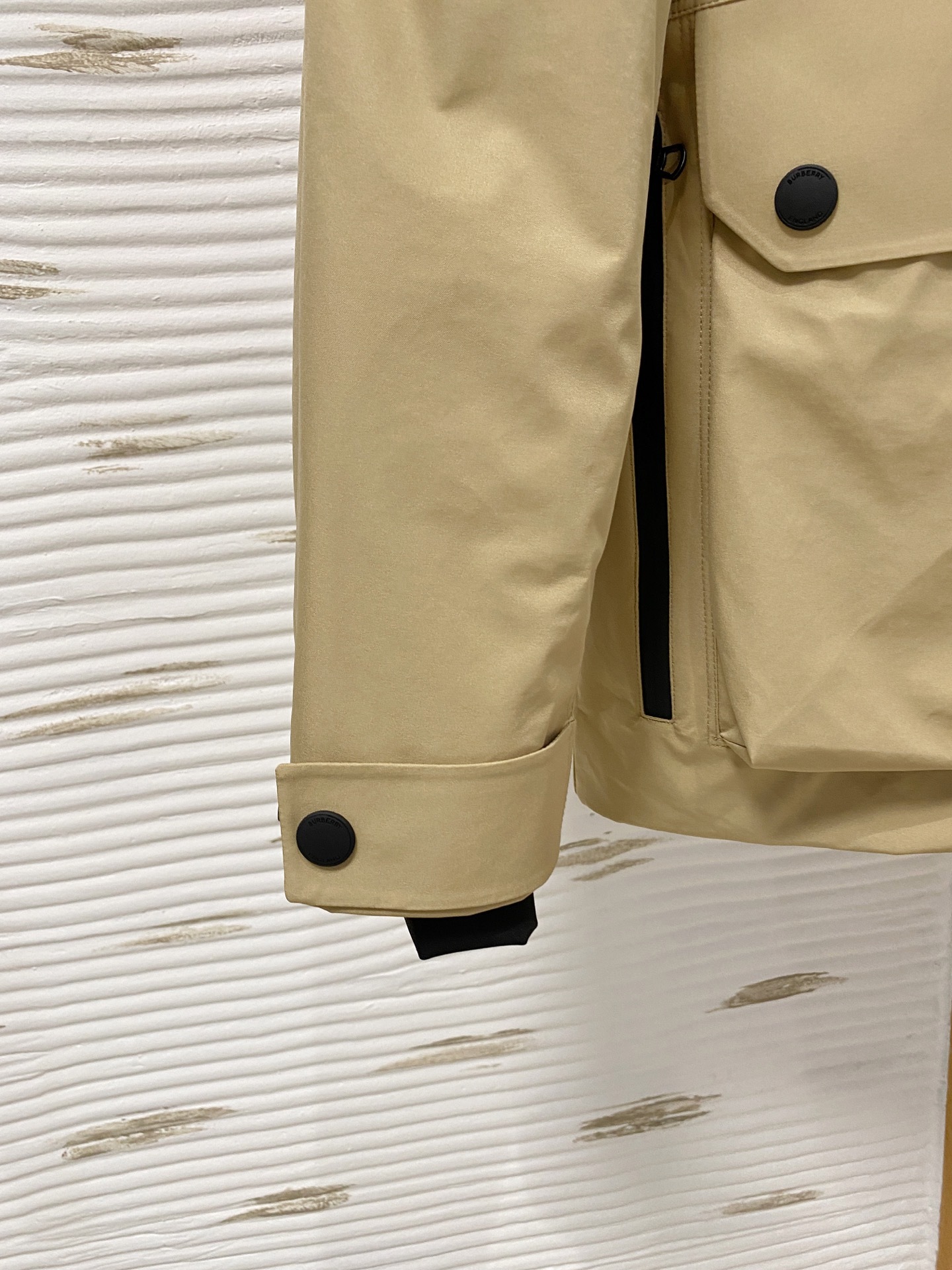BBR 2025秋冬🆕代工厂出口级别订单货品.品相完美.2024秋冬Mon*ler Grenble压胶滑