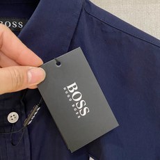 boss 2025ss春夏时尚大爆款短袖衬衫,贸易公司渠道货,品相完美如斯,属于入柜级别,可预见性的爆款 boss 2025ss春夏时尚大爆款短袖衬衫,贸易公司渠道货,品相完美如斯,属于入柜级别,可预见性的爆款