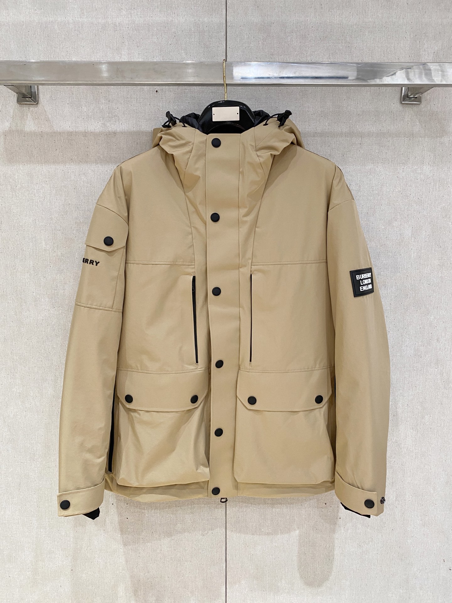 BBR 2025秋冬🆕代工厂出口级别订单货品.品相完美.2024秋冬Mon*ler Grenble压胶滑