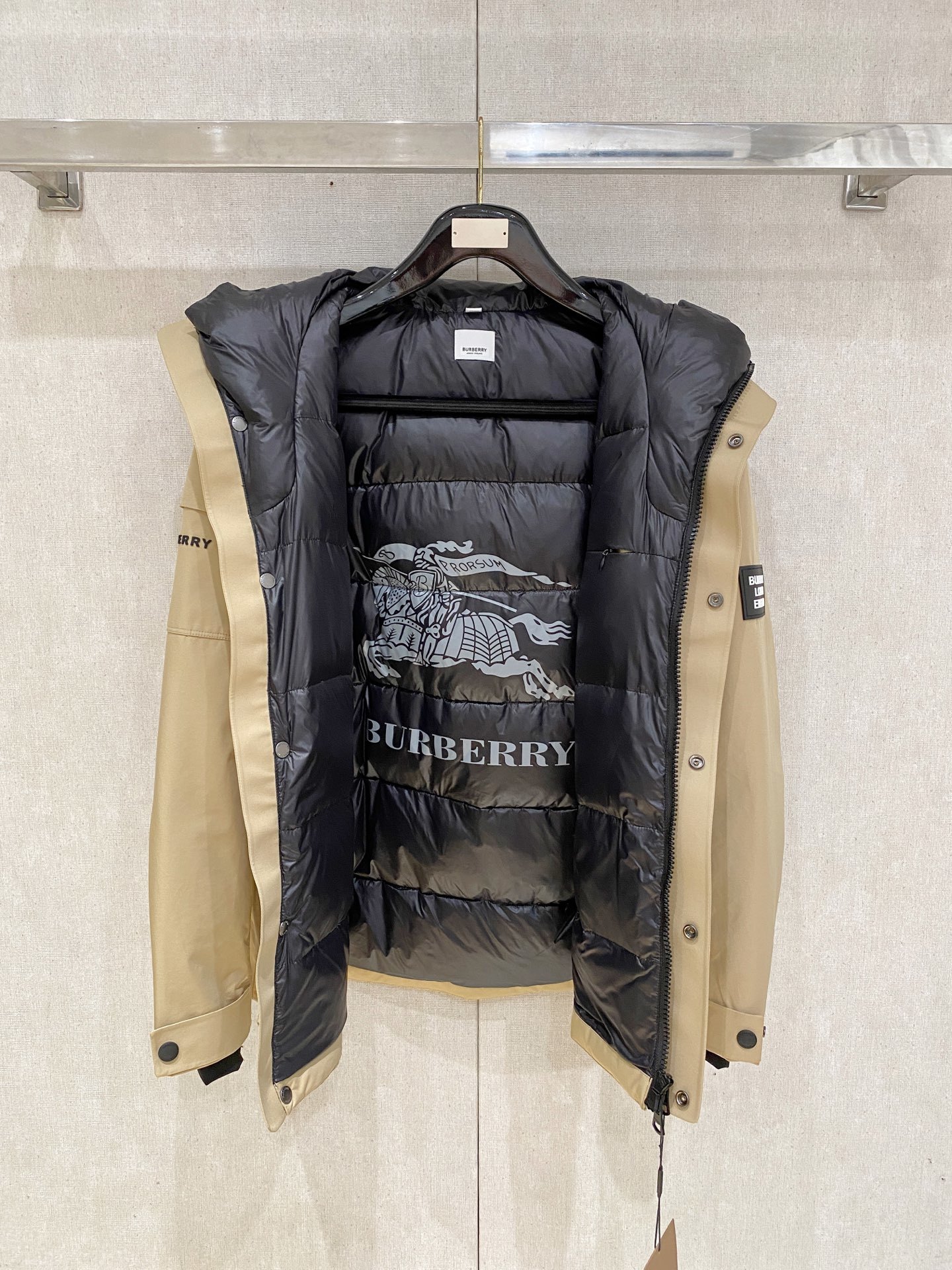BBR 2025秋冬🆕代工厂出口级别订单货品.品相完美.2024秋冬Mon*ler Grenble压胶滑