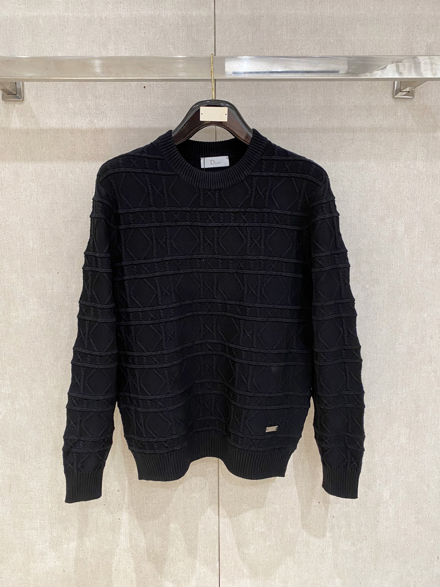 NO:538556,Dior 2025 autumn and winter new sweater color black blue code M-3XL, dior, dior, sweaters, alexander wang19860909Dior 迪奥2025秋冬新款毛衣 颜色黑色 蓝色 码数M-3XL,,dior,dior,sweaters,alexander wang,Men's clothing