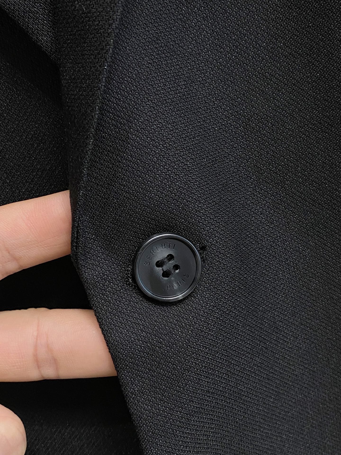 (新品)Ber家族男士商务休闲羊毛西服套装（专属收纳袋），香港洋行渠道货，重磅级品鉴奢物，意大利原厂出品