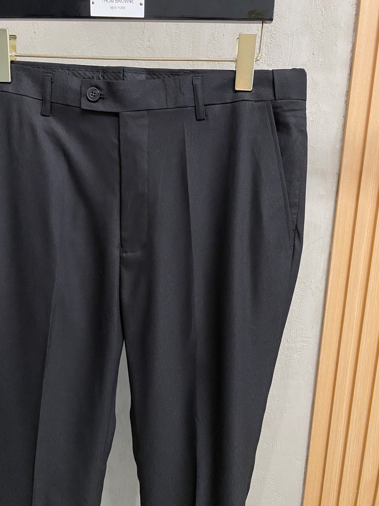 (新品)Ber家族男士商务休闲羊毛西服套装（专属收纳袋），香港洋行渠道货，重磅级品鉴奢物，意大利原厂出品