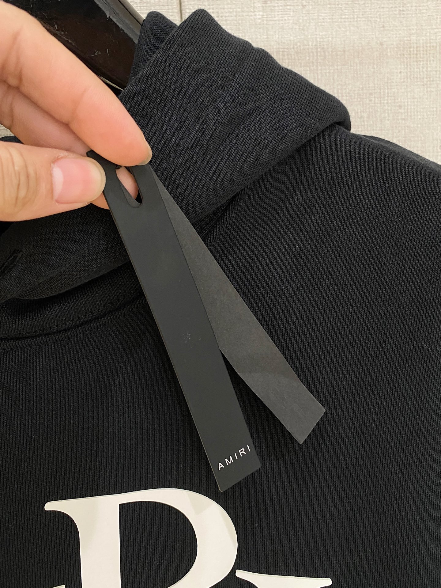 AMR 2025FW秋冬新品 休闲连帽卫衣 高端气质型必入的极品款式，一款极具腔调感与魅力的单品！细节精