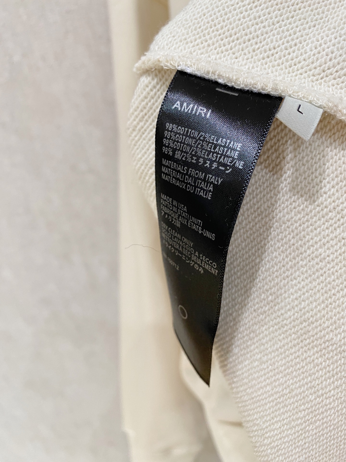 AMR 2025FW秋冬新品 休闲连帽卫衣 高端气质型必入的极品款式，一款极具腔调感与魅力的单品！细节精