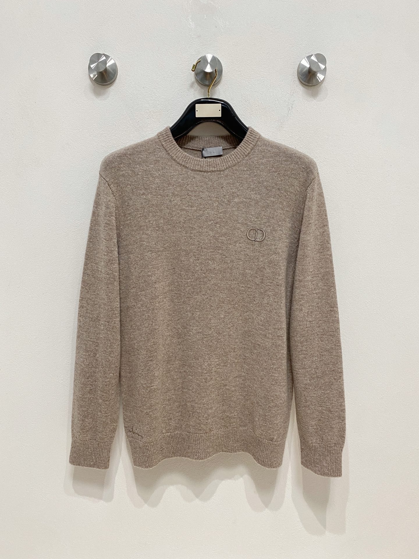 迪奥 2025ss秋冬新品时尚休闲打底单穿圆领商务休闲基础高档精纺100%纯羊毛毛衣 舒适保暖！抗起球👍