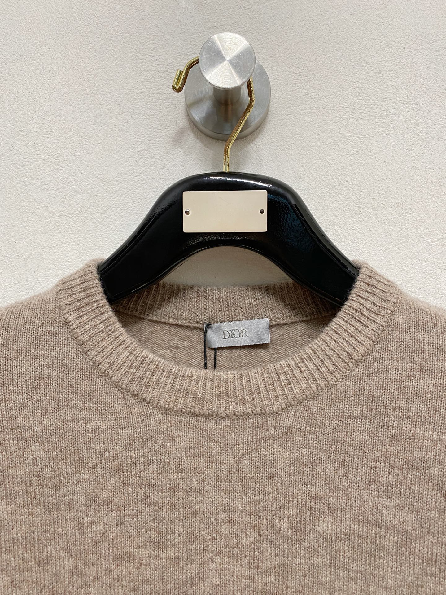 迪奥 2025ss秋冬新品时尚休闲打底单穿圆领商务休闲基础高档精纺100%纯羊毛毛衣 舒适保暖！抗起球👍