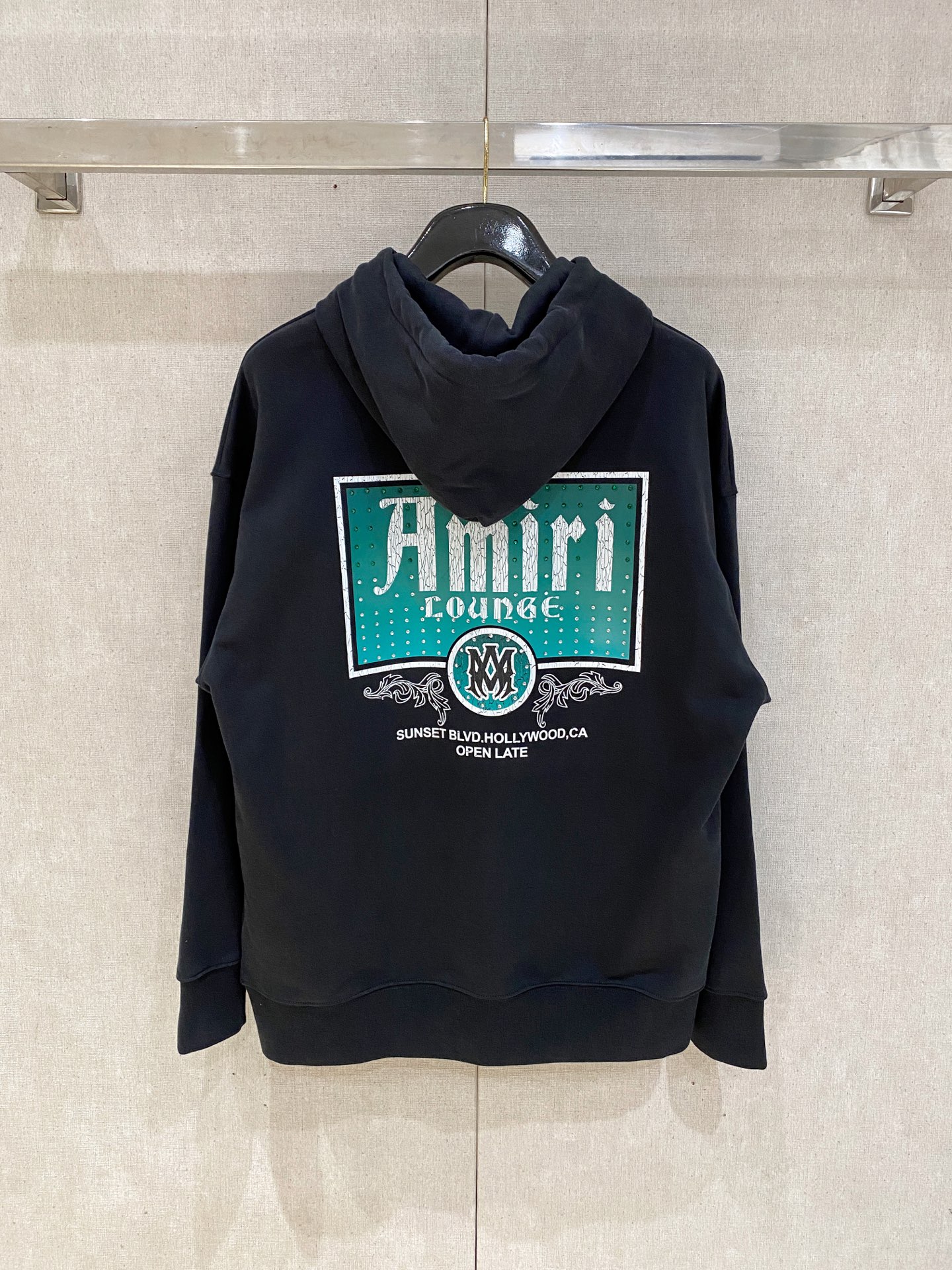 AMR 2025FW秋冬新品 休闲连帽卫衣 高端气质型必入的极品款式，一款极具腔调感与魅力的单品！细节精