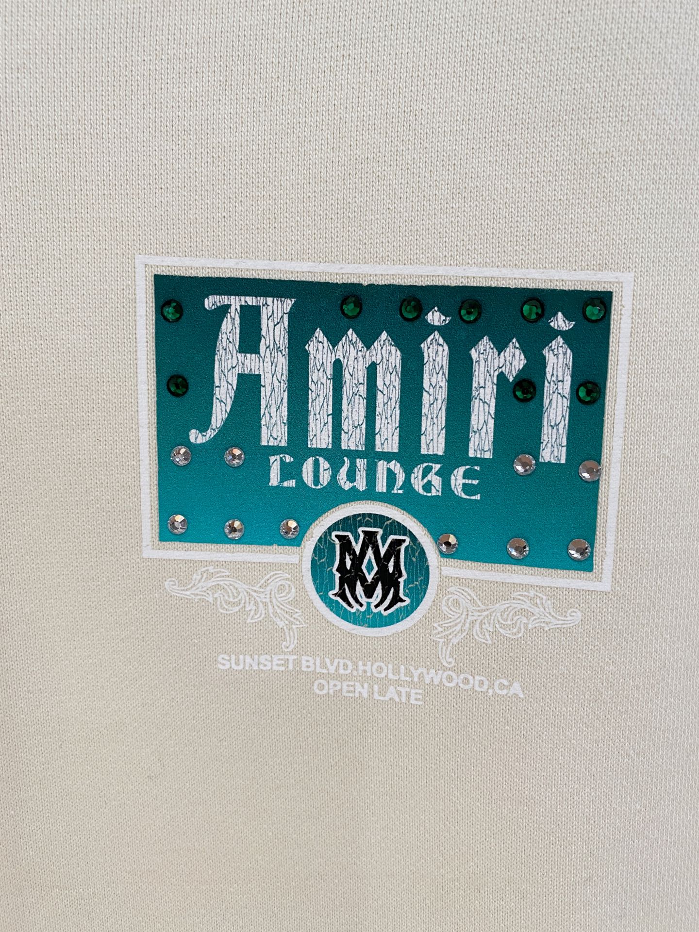 AMR 2025FW秋冬新品 休闲连帽卫衣 高端气质型必入的极品款式，一款极具腔调感与魅力的单品！细节精