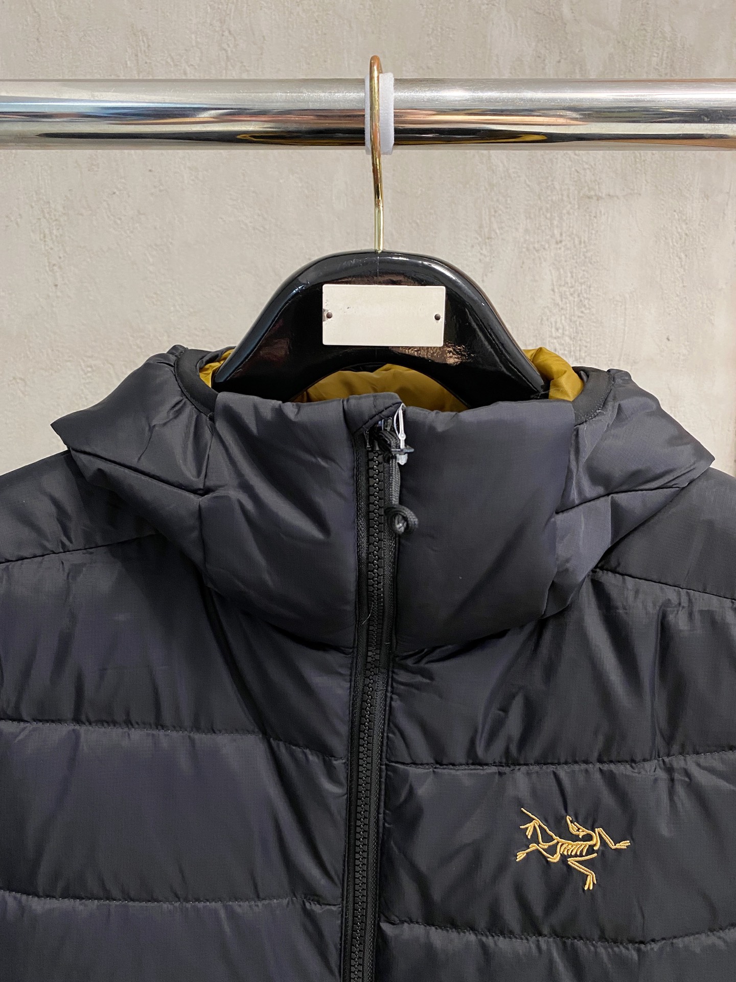 Arc'teryx Thorium AR Lightweight Hooded Down Jacket - Black Gold Edition 3 i1760339274621 5468 0 1