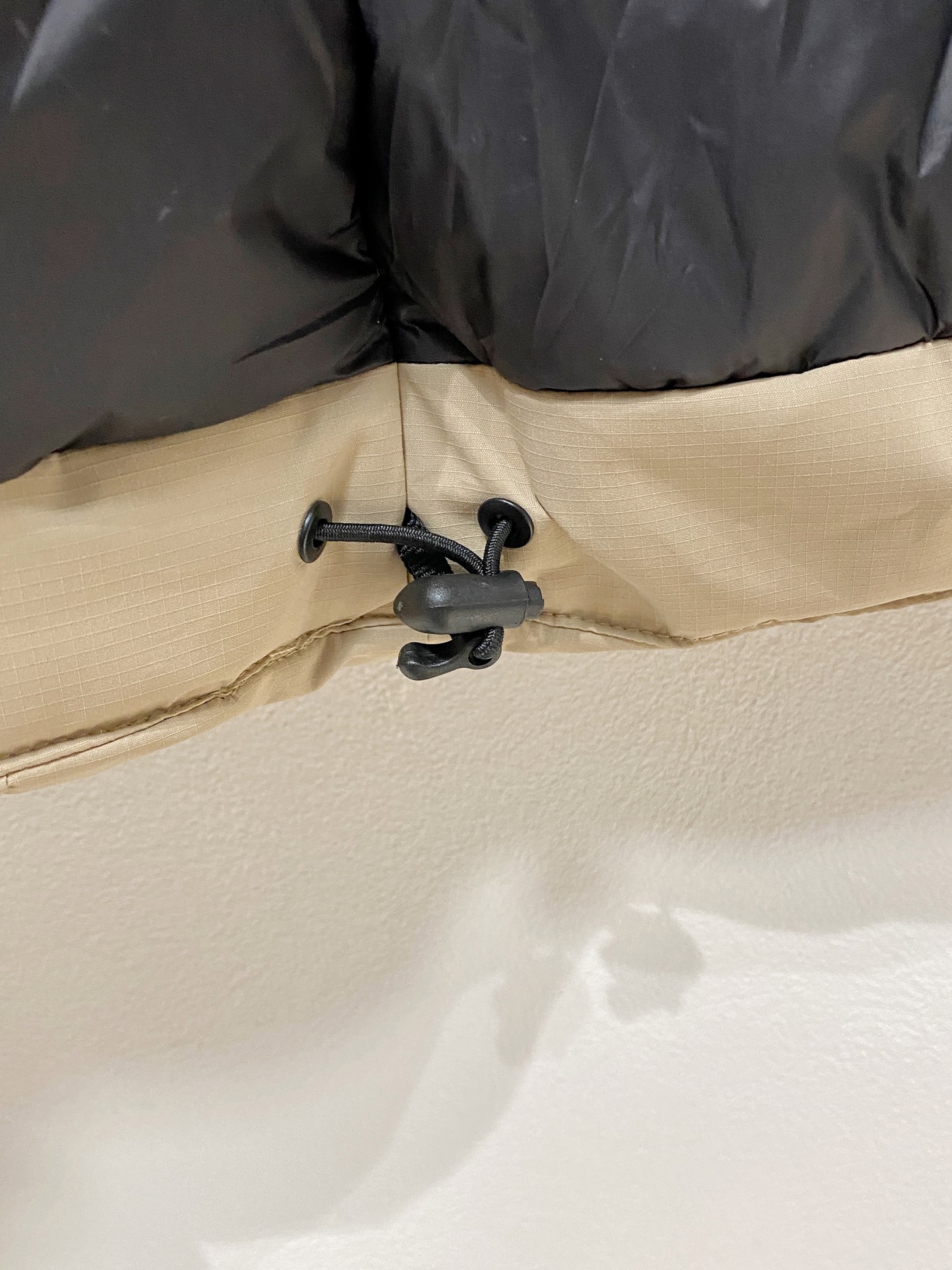 🌾 始祖鸟棉服25ss早秋【新品】秋冬专柜新款休闲棉服外套！超前卫设计风格 细腻舒适 穿着非常轻便不易起