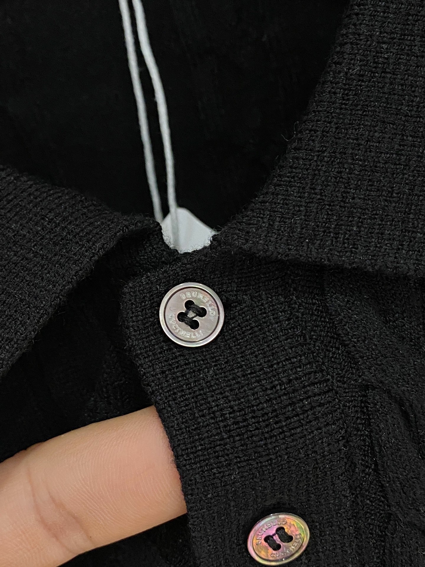 。顶级品质>专柜官网同步发售！辅料全部原版定制出品，贸易公司真品订单。高级定制进口面料，以天然植物纖維提