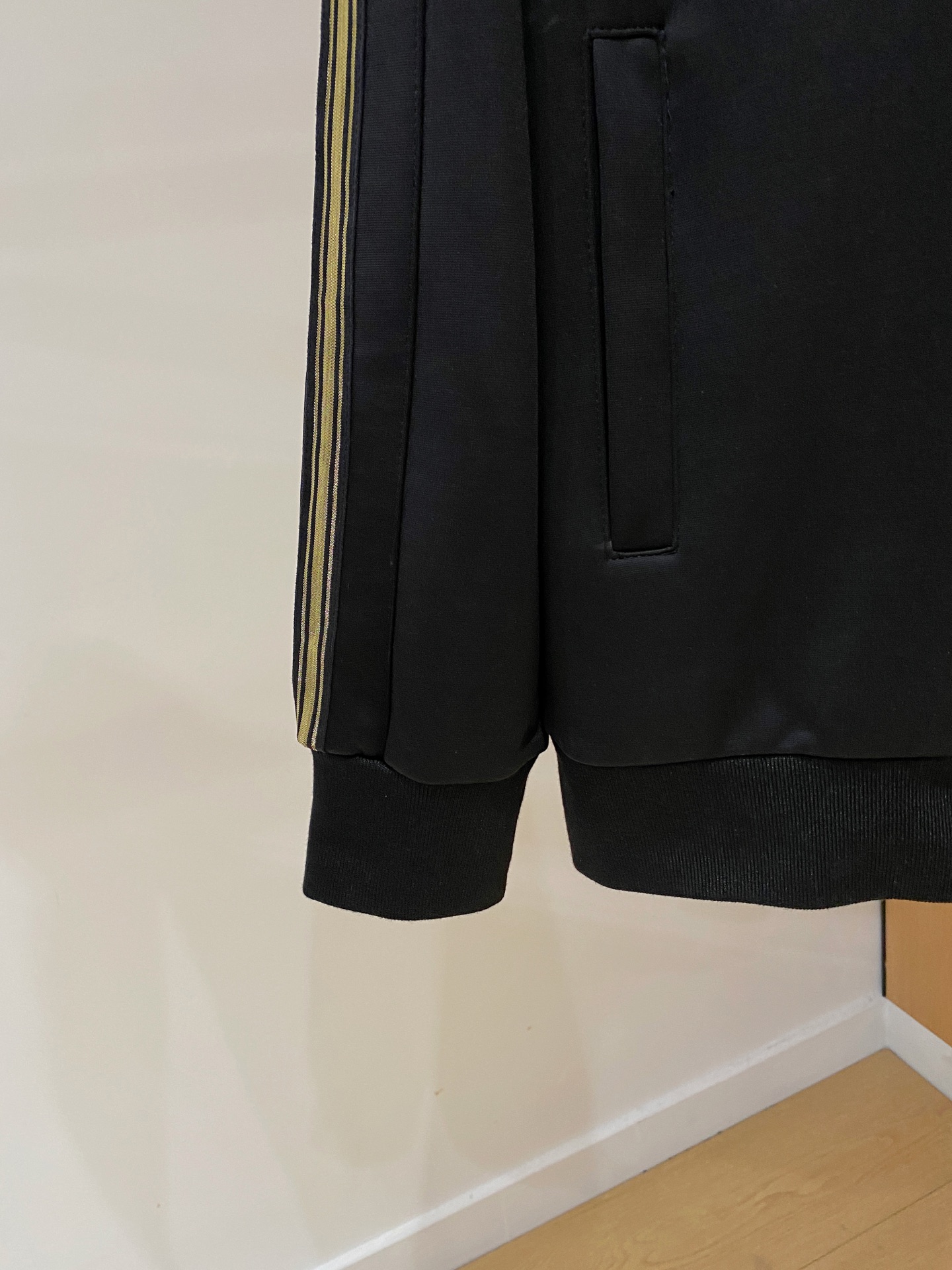 爆款套装来袭 专注官网原版 2025全新爆款开衫卫衣套装 原单狠货🇭🇰倾注顶级设计师的精心之作 就为一个