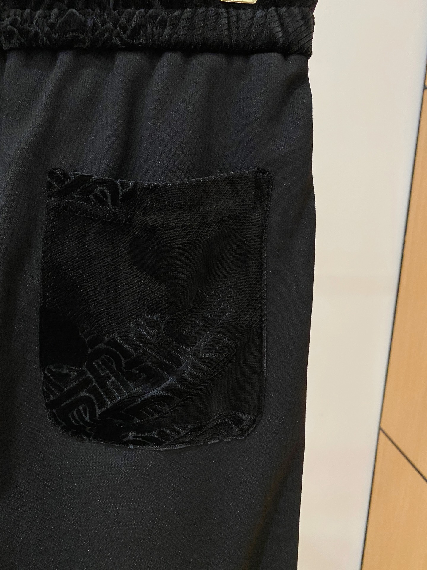 爆款套装来袭 专注官网原版 2025全新爆款开衫卫衣套装 原单狠货🇭🇰倾注顶级设计师的精心之作 就为一个