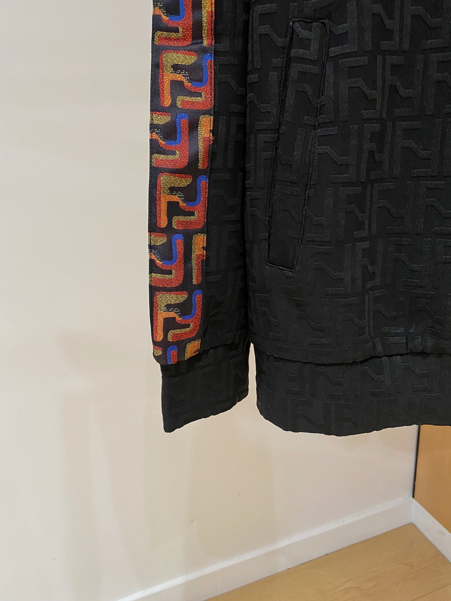 爆款套装来袭 专注官网原版 2025全新爆款开衫卫衣套装 原单狠货🇭🇰倾注顶级设计师的精心之作 就为一个