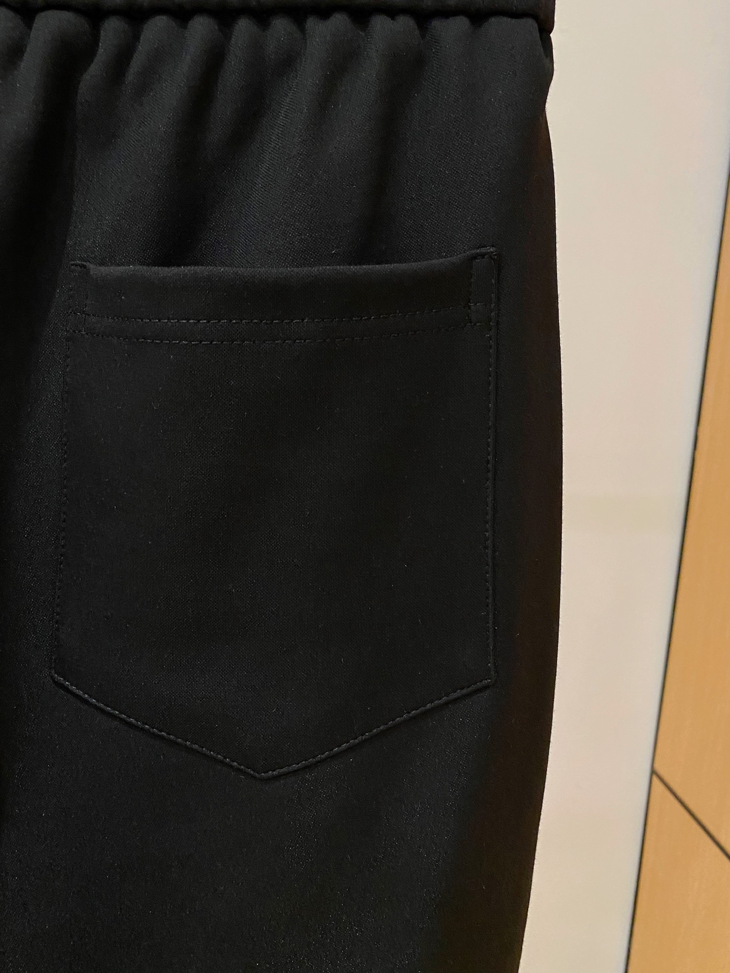 爆款套装来袭 专注官网原版 2025全新爆款开衫卫衣套装 原单狠货🇭🇰倾注顶级设计师的精心之作 就为一个