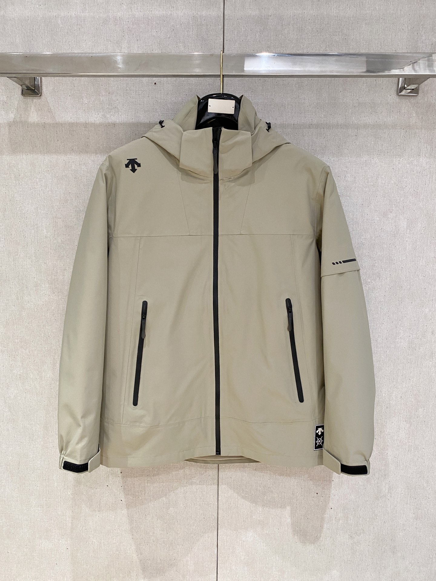 新款来袭 最高版本【迪桑特】 三合一功能性户外性能 防风，防雨，90绒，ARCTERYX 迪桑特硬壳顶级