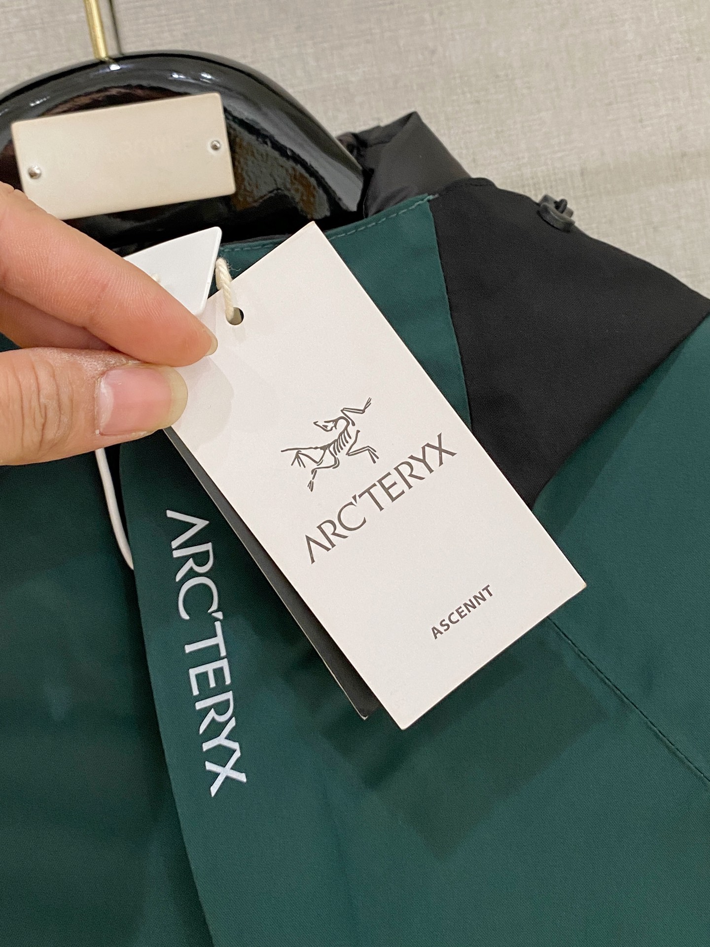 新款来袭 最高版本【始祖鸟】 三合一功能性户外性能 防风，防雨，90绒，ARCTERYX 始祖鸟硬壳顶级