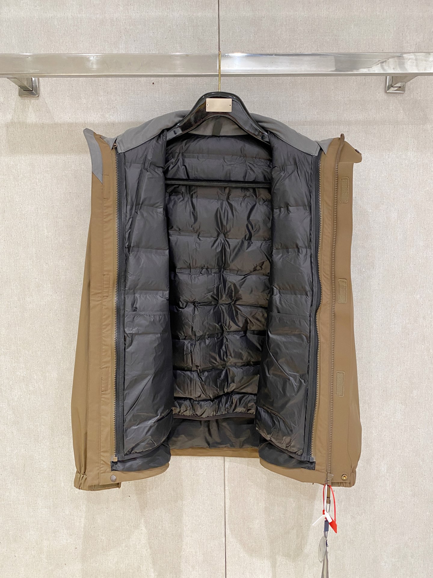 新款来袭 最高版本【始祖鸟】 三合一功能性户外性能 防风，防雨，90绒，ARCTERYX 始祖鸟硬壳顶级