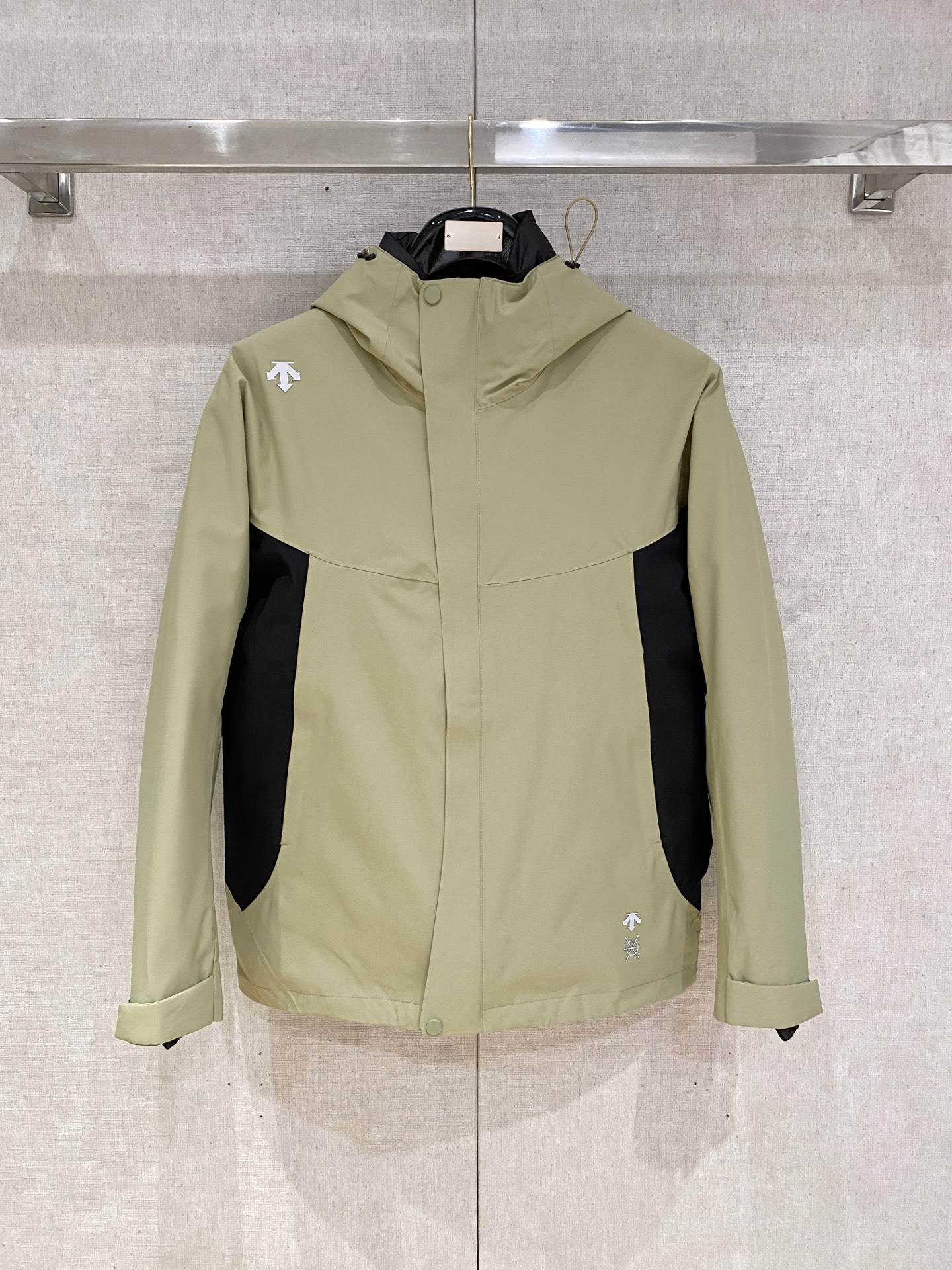 _dpi9s1G7mND0XqBs-uEIr8vnevQUpjEH-l2wfIw