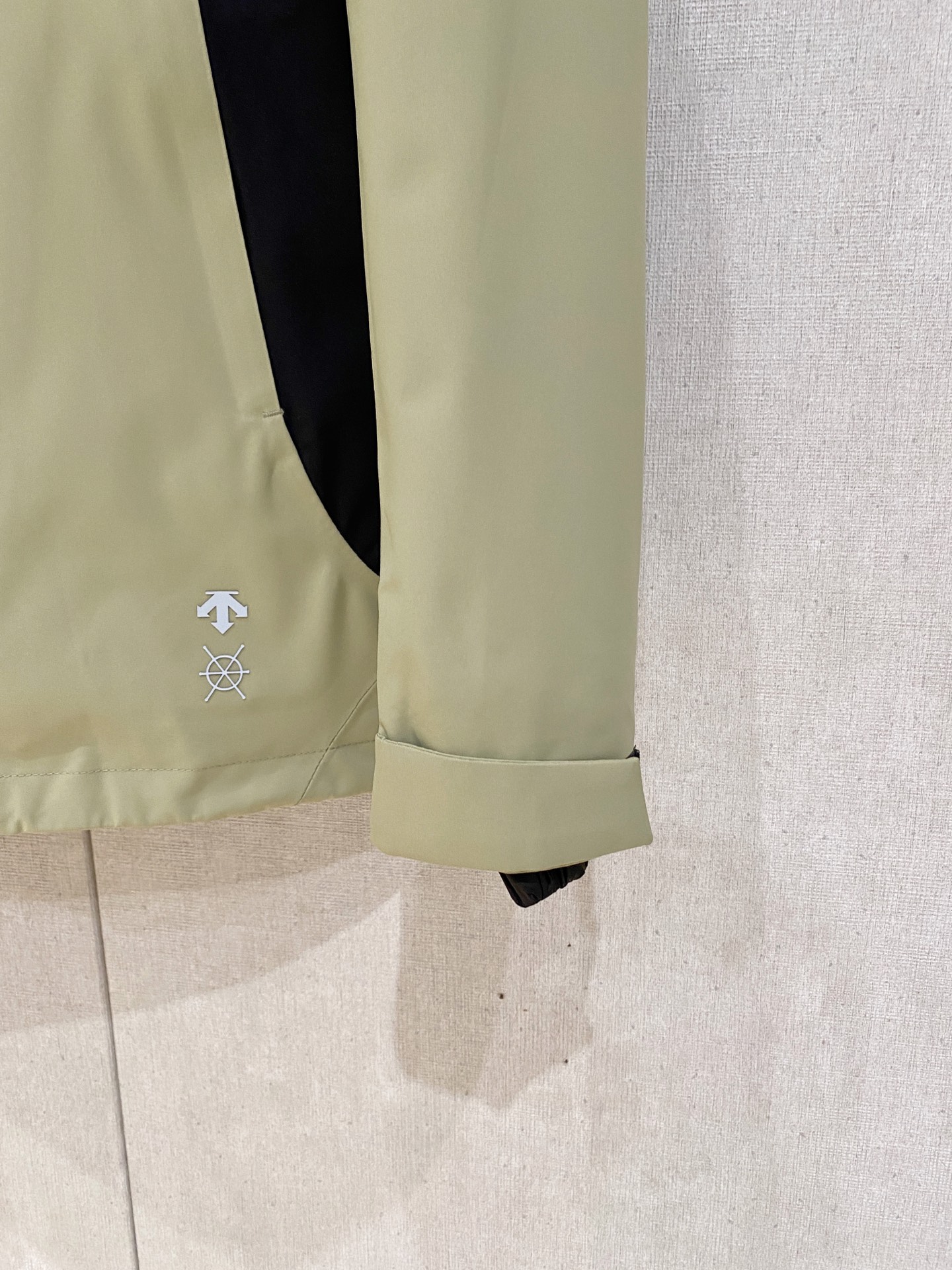 新款来袭 最高版本【迪桑特】 三合一功能性户外性能 防风，防雨，90绒，ARCTERYX 迪桑特硬壳顶级