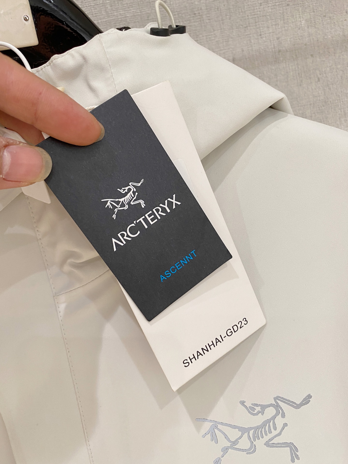 新款来袭 最高版本【始祖鸟】 三合一功能性户外性能 防风，防雨，90绒，ARCTERYX 始祖鸟硬壳顶级