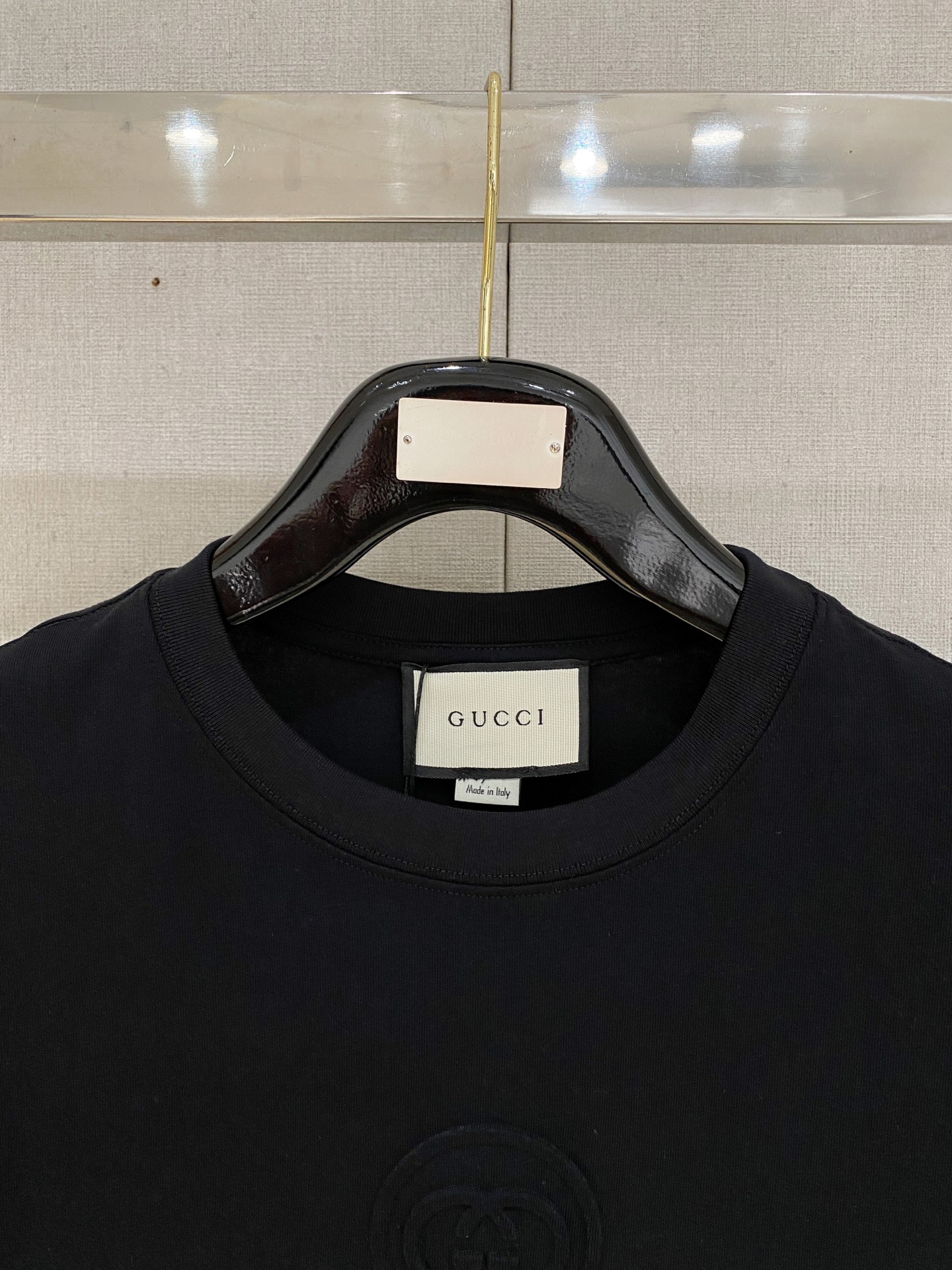 🌾退换# 古驰Gucci26春夏新品专柜首发最新款短袖圆领T恤 高端订制 设计前卫时尚！品牌logo重工