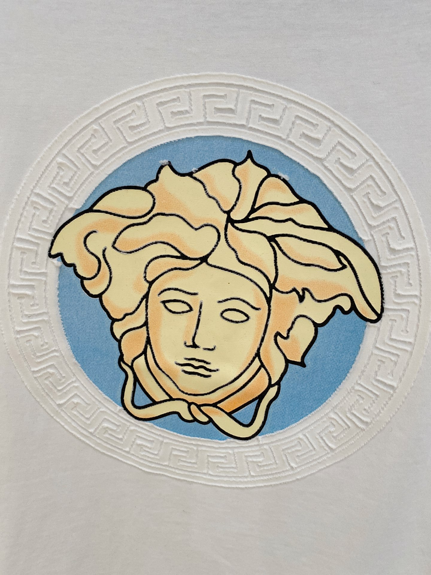 🌾退换# 瓦萨Versace26春夏新品专柜首发最新款短袖圆领T恤 高端订制 设计前卫时尚！品牌logo