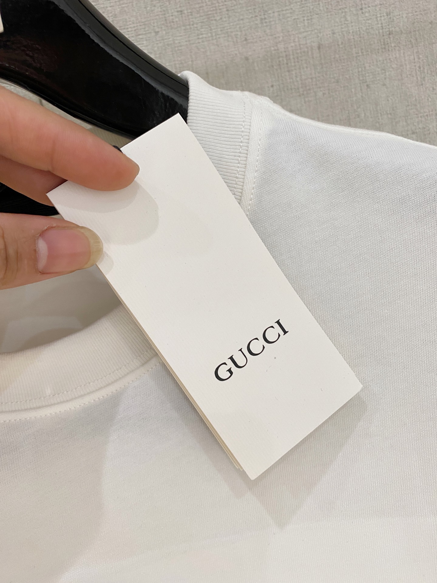 🌾退换# 古驰Gucci26春夏新品专柜首发最新款短袖圆领T恤 高端订制 设计前卫时尚！品牌logo重工