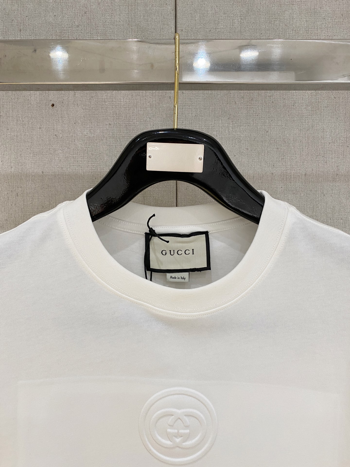 🌾退换# 古驰Gucci26春夏新品专柜首发最新款短袖圆领T恤 高端订制 设计前卫时尚！品牌logo重工