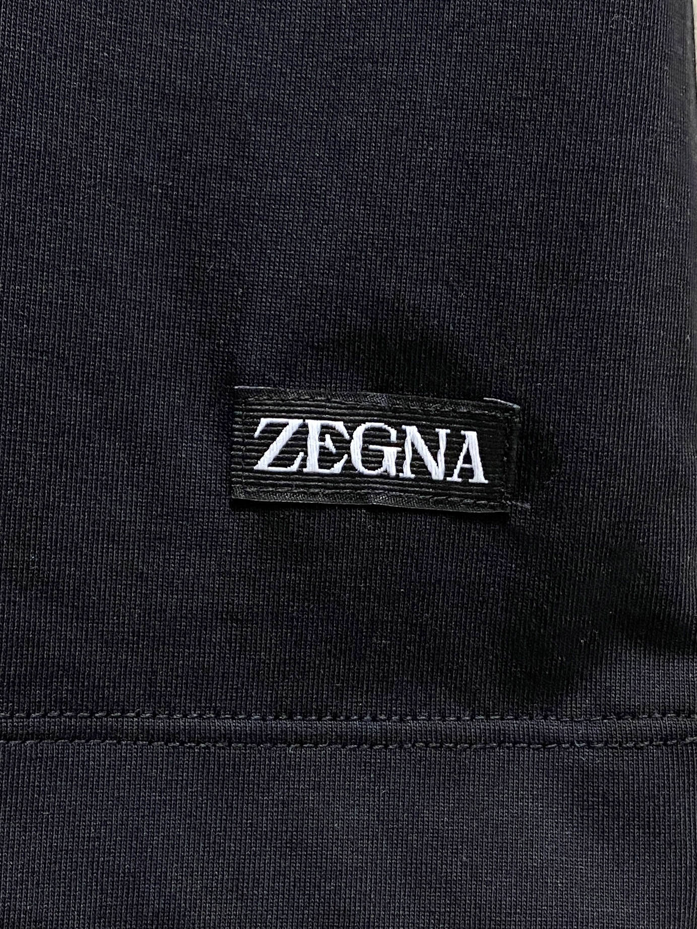 ZZ杰尼亚2026ss夏季最新品，专柜同步有售，时尚休闲圆领短袖T恤，采用进口原版面料，棉+索罗娜面料，