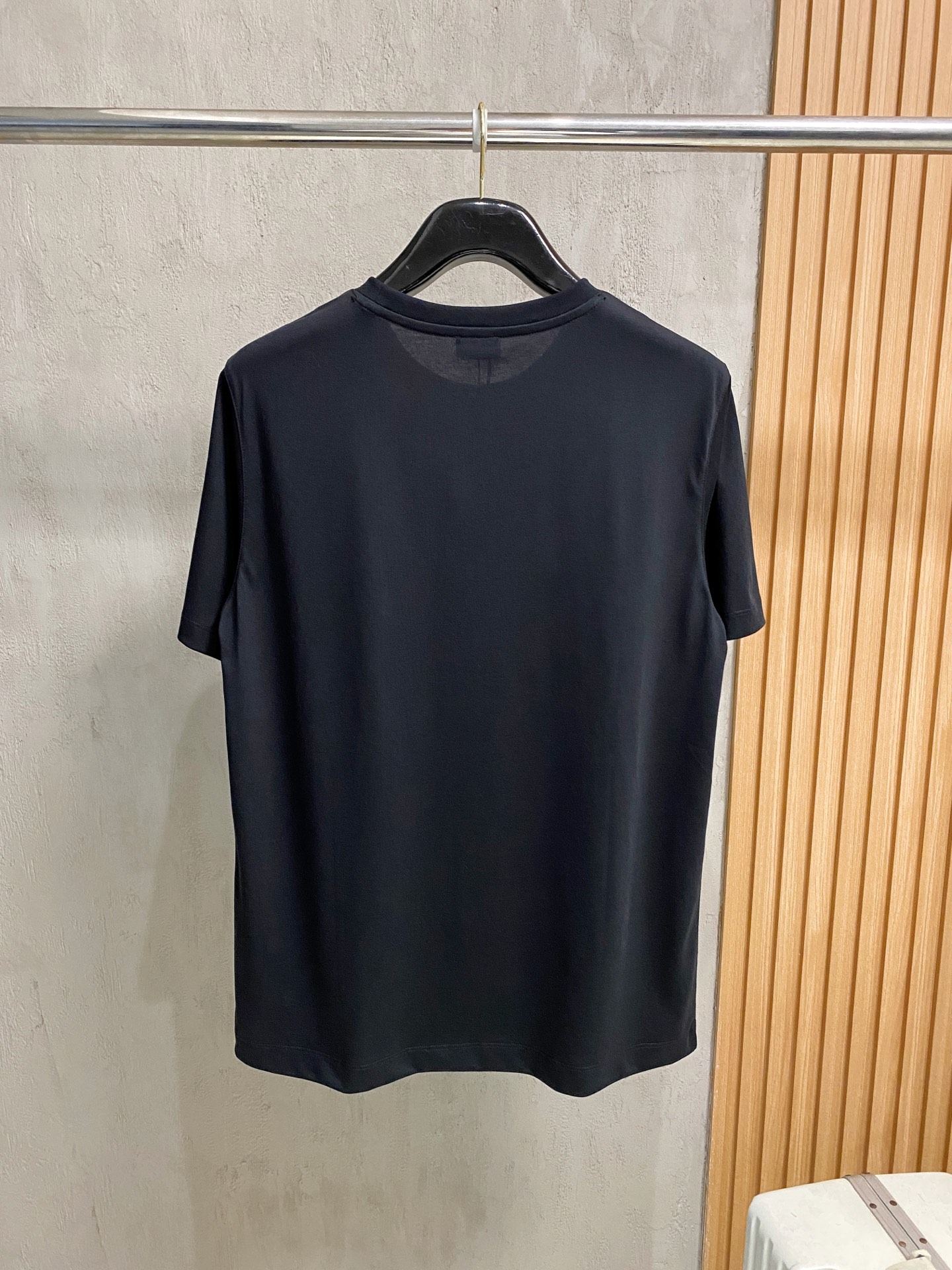 KITON家2026ss夏季最新品，专柜同步有售，时尚休闲圆领短袖T恤，采用进口原版面料，棉+索罗娜面料