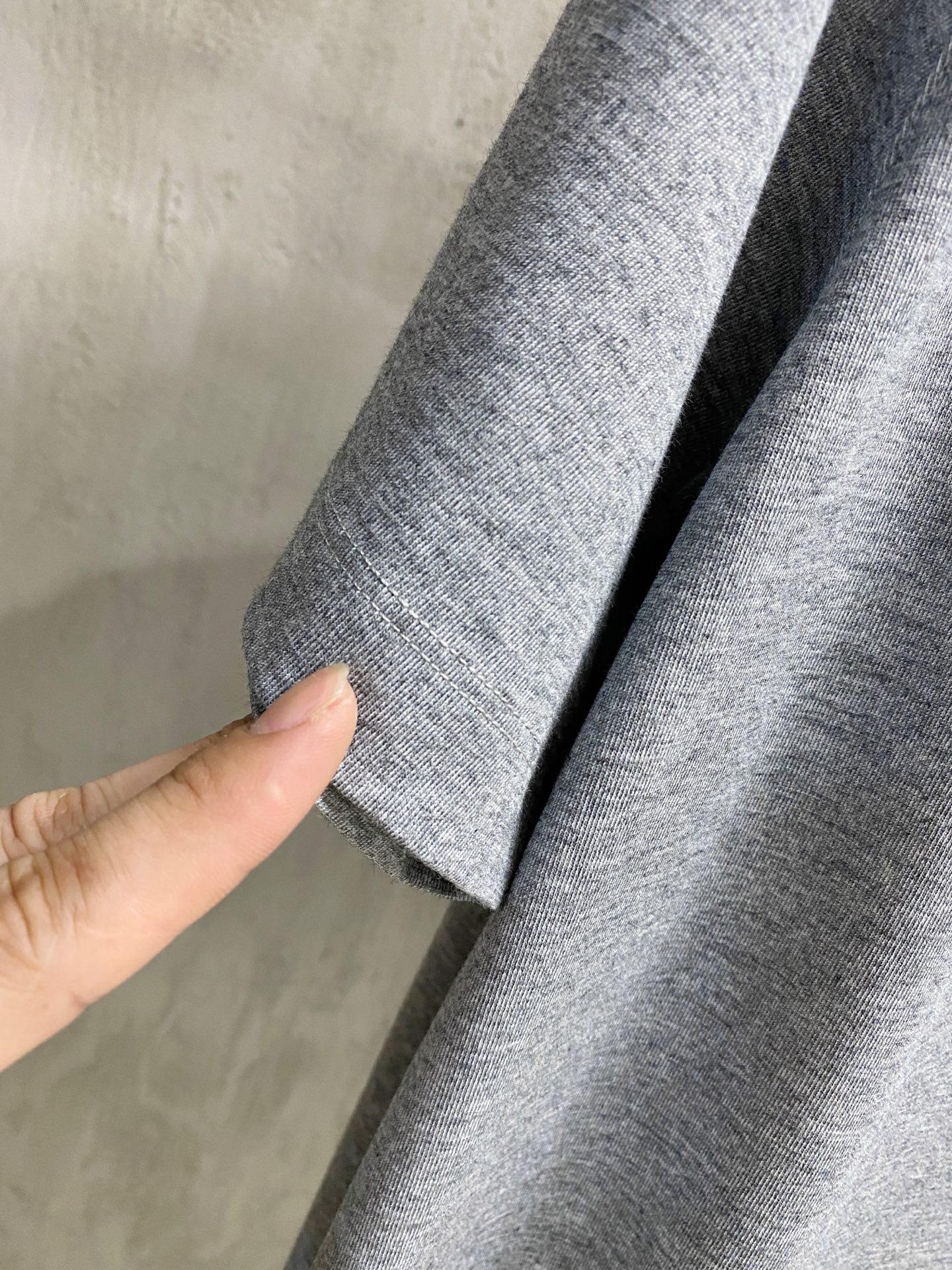 ZZ杰尼亚2026ss夏季最新品，专柜同步有售，时尚休闲圆领短袖T恤，采用进口原版面料，棉+索罗娜面料，