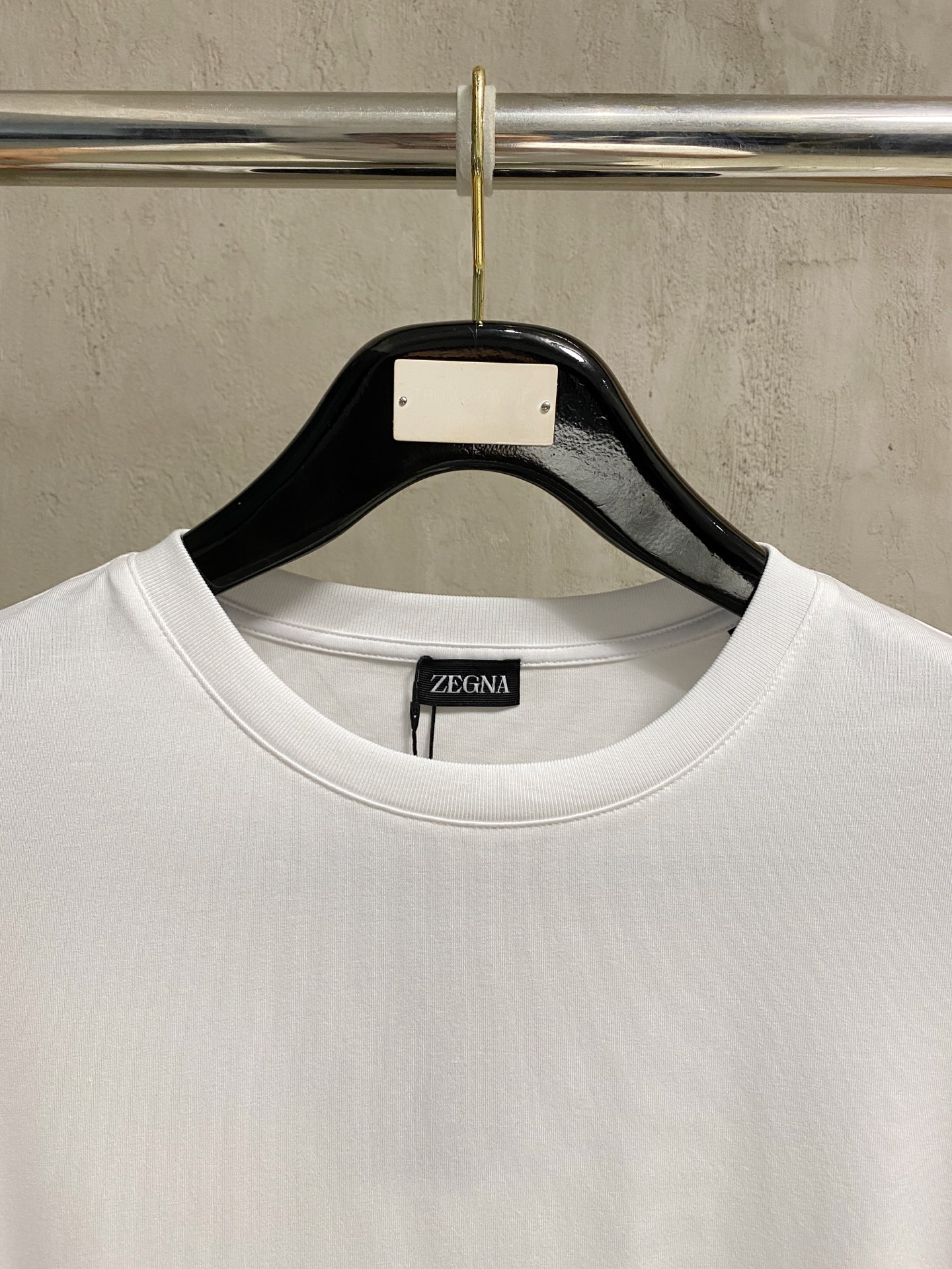 ZZ杰尼亚2026ss夏季最新品，专柜同步有售，时尚休闲圆领短袖T恤，采用进口原版面料，棉+索罗娜面料，