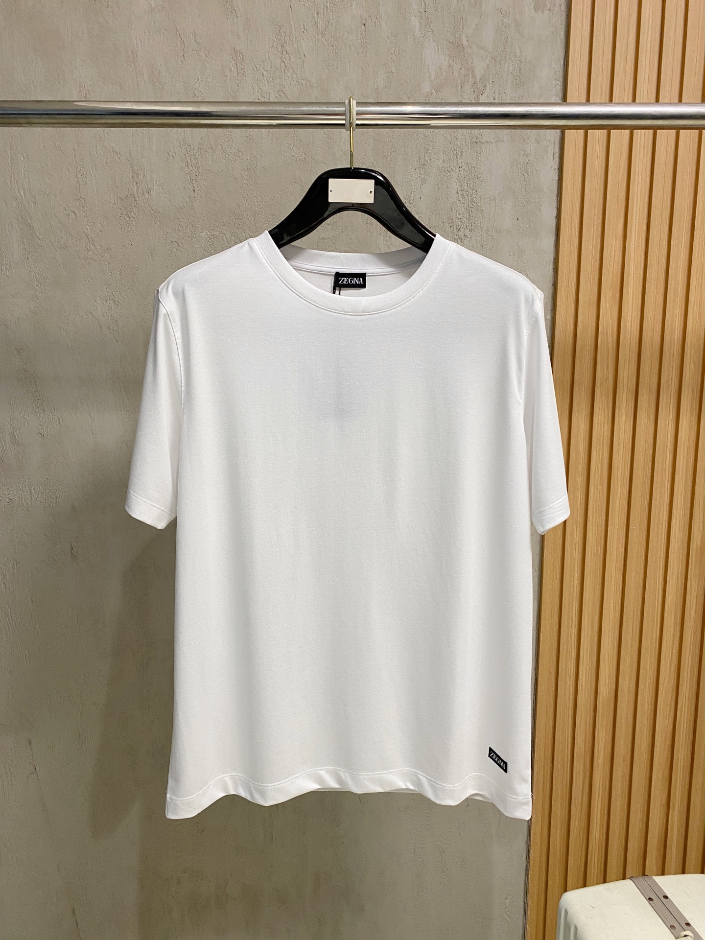 ZZ杰尼亚2026ss夏季最新品，专柜同步有售，时尚休闲圆领短袖T恤，采用进口原版面料，棉+索罗娜面料，