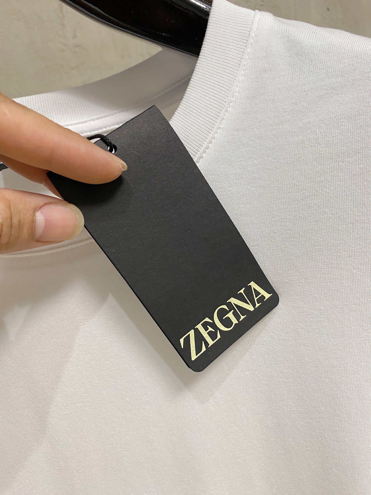 ZZ杰尼亚2026ss夏季最新品，专柜同步有售，时尚休闲圆领短袖T恤，采用进口原版面料，棉+索罗娜面料，