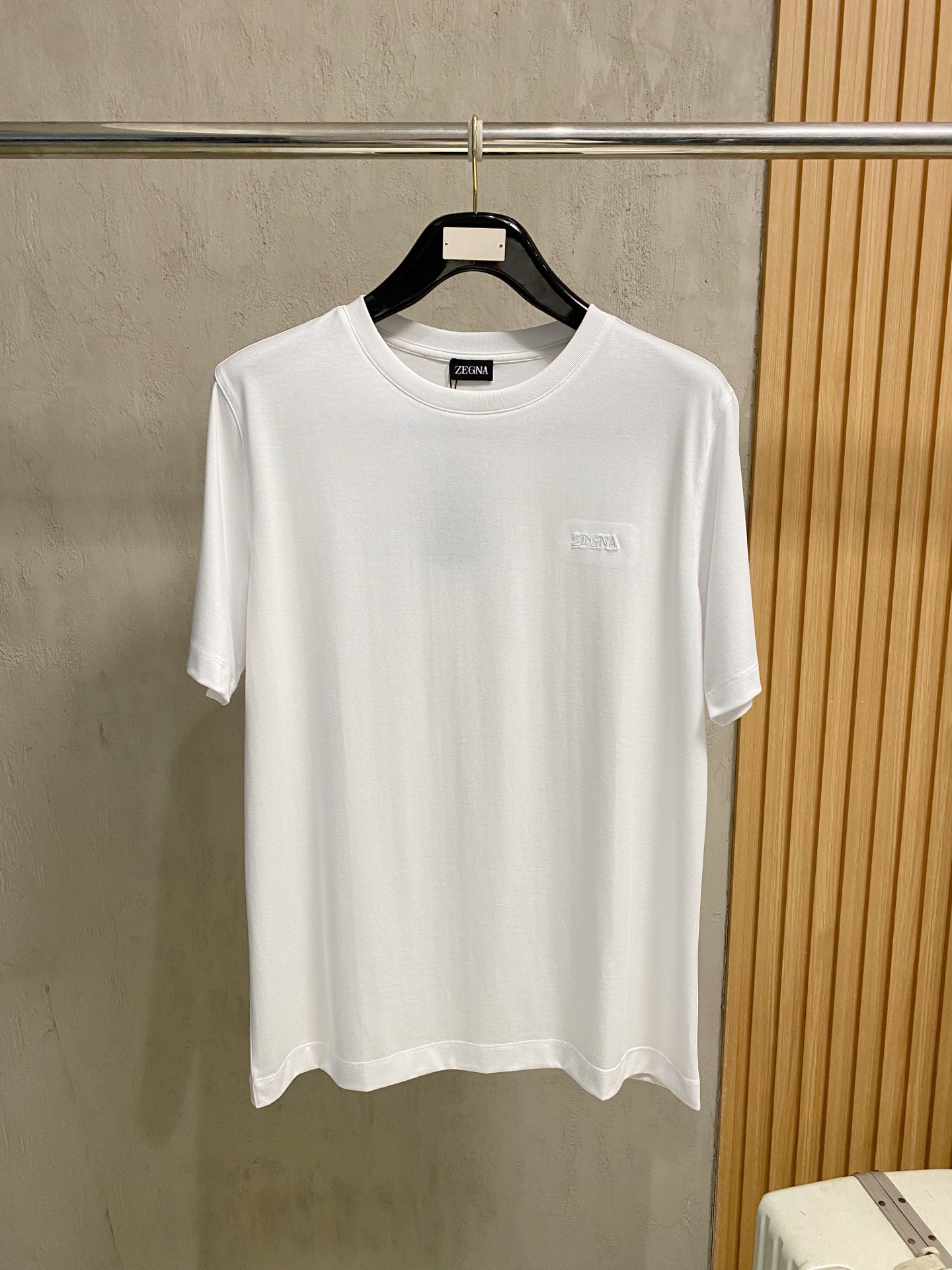 ZZ杰尼亚2026ss夏季最新品，专柜同步有售，时尚休闲圆领短袖T恤，采用进口原版面料，棉+索罗娜面料，