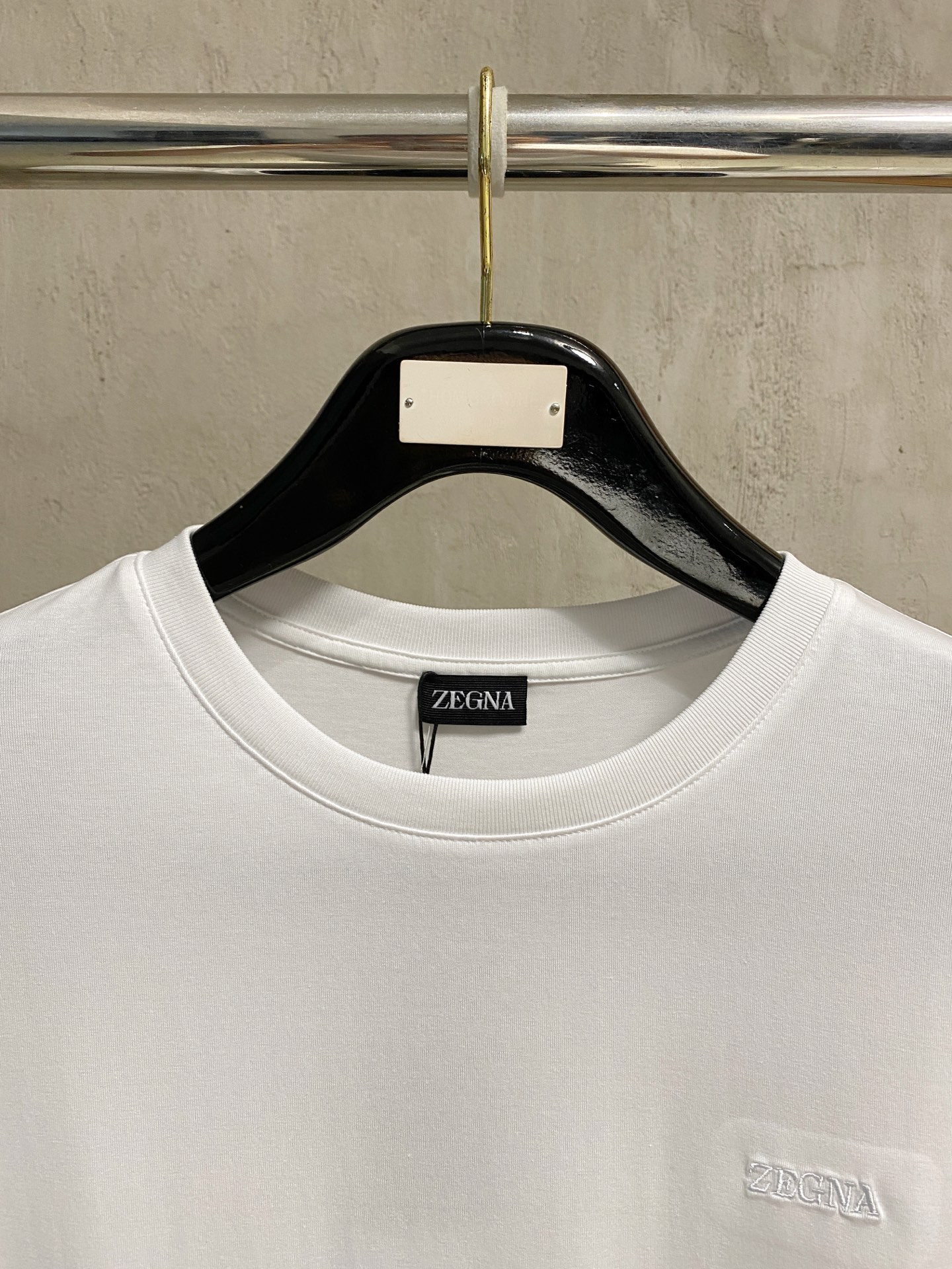 ZZ杰尼亚2026ss夏季最新品，专柜同步有售，时尚休闲圆领短袖T恤，采用进口原版面料，棉+索罗娜面料，