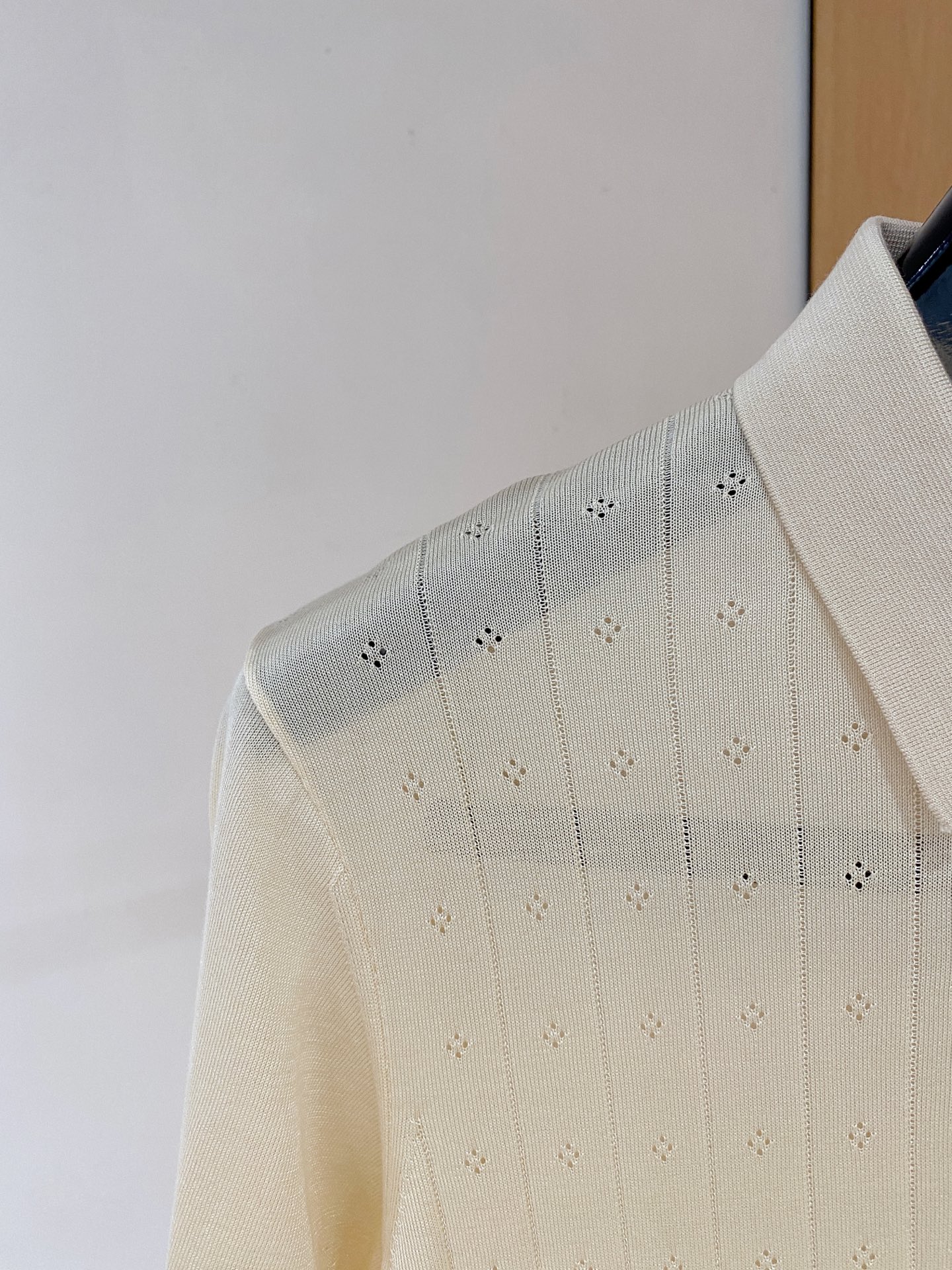 로로피아나 남성 반팔 130122 Loro Piana T Shirt 썸네일 이미지