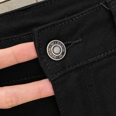 Brunello Cucinelli💎2026夏季短裤最新⚡️推出男士薄款牛仔短裤新品!重工水洗牛仔面料 Brunello Cucinelli💎2026夏季短裤最新⚡️推出男士薄款牛仔短裤新品!重工水洗牛仔面料