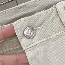 BV葆蝶家💎2026夏季短裤最新⚡️推出男士薄款牛仔短裤新品!重工水洗牛仔面料,定制面料和一般牛仔布料比 BV葆蝶家💎2026夏季短裤最新⚡️推出男士薄款牛仔短裤新品!重工水洗牛仔面料,定制面料和一般牛仔布料比