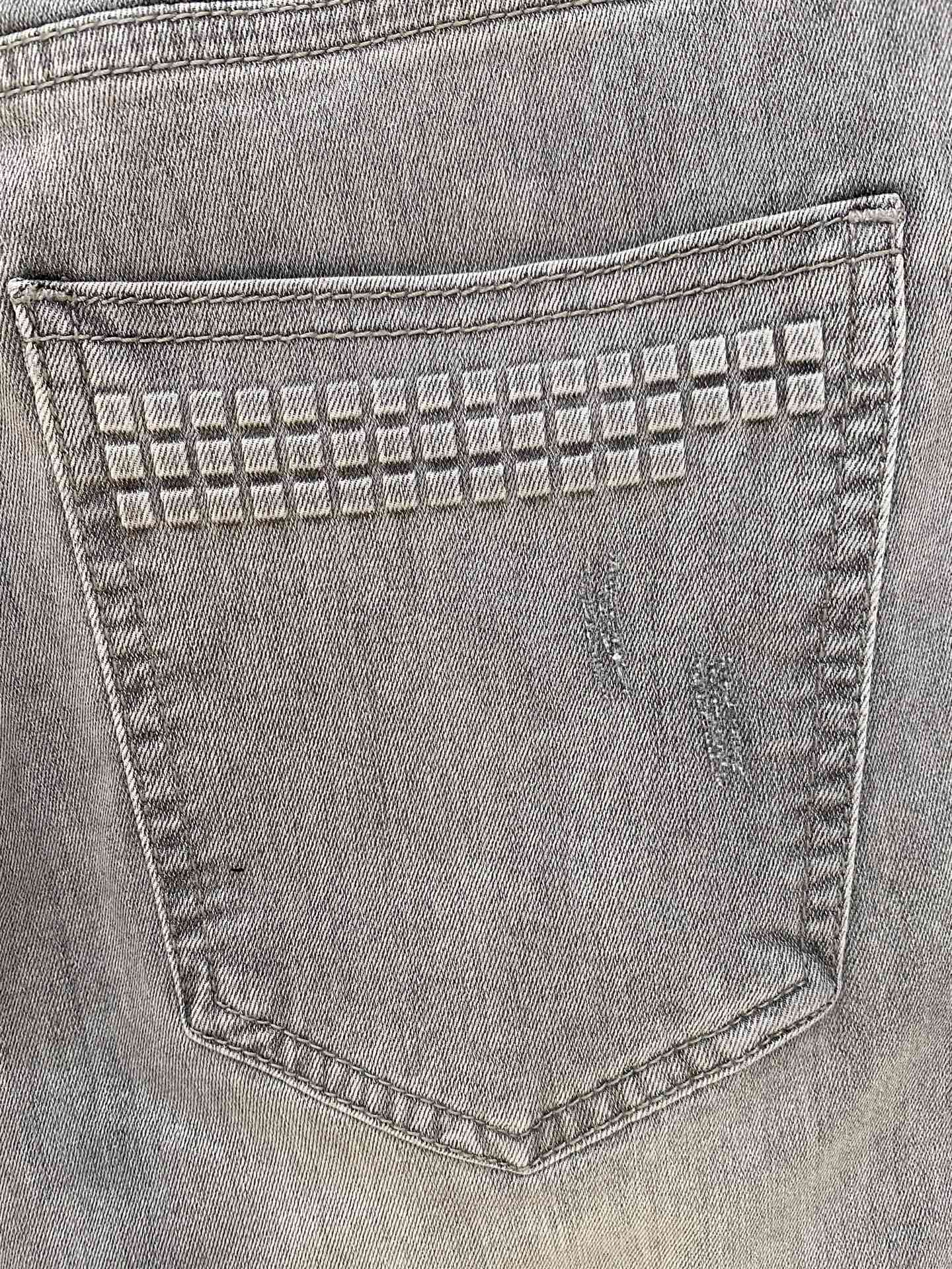 772905
